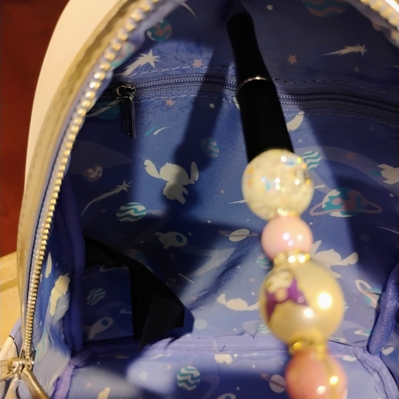 Loungefly Disney Stitch Figural Astronaut Backpack - Picture 5 of 5
